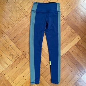 Victoria Sport Blue and Grey Leggings XS